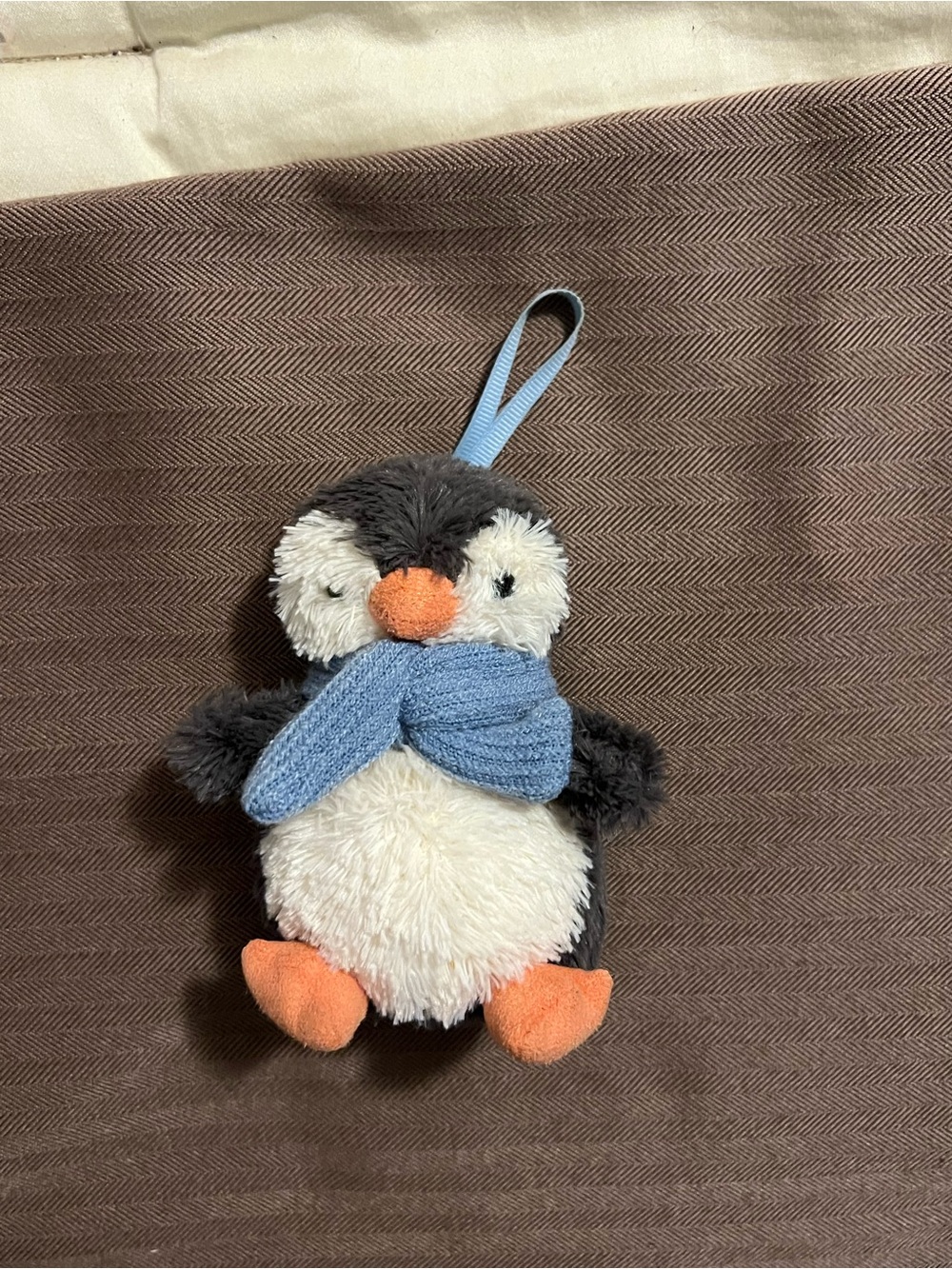 Jellycat Amuseables Peanut Penguin Plush Bag Charm Keychain 2026 - Cute Gift